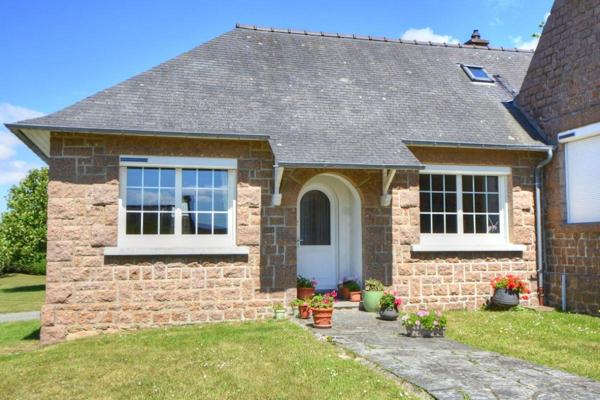 Maison avec une partie indépendante en centre-ville