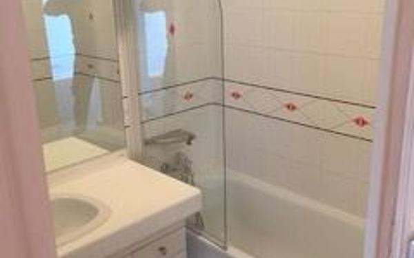 Appartement à louer    3 pièces • 76,39 m2 Bry-sur-Marne