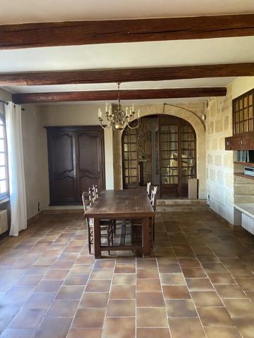 Vente Maison 6 pièces 228 m2 à Grans
