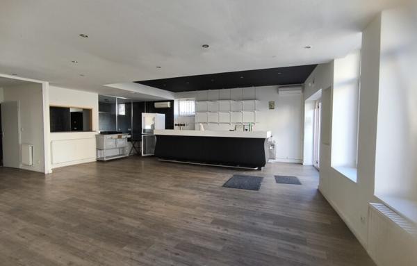 Murs Commerciaux de 120 m²