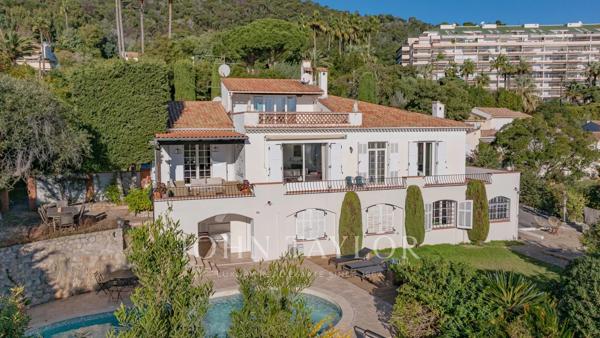 Cannes Californie belle villa familiale avec vue mer