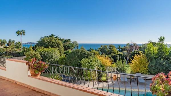 Cannes Californie belle villa familiale avec vue mer