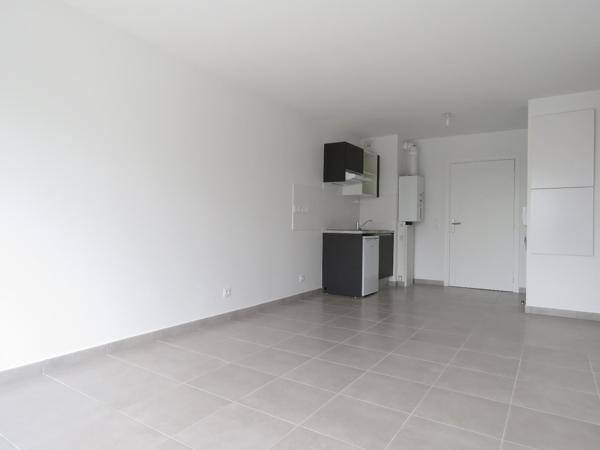 Appartement · Location Villenave D Ornon (33140) 2 pièces · 43m²