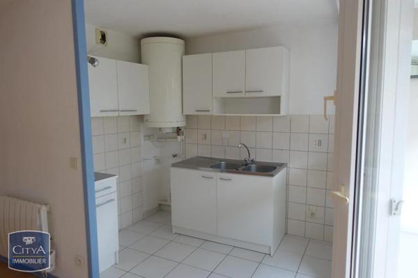 Appartement à louer 2 pièces 46.74m² Grenoble (38000)