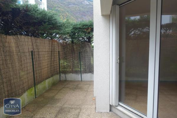 Appartement à louer 2 pièces 46.74m² Grenoble (38000)