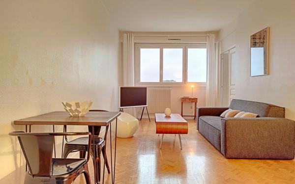 Appartement à vendre    2 pièces • 46 m2 Cholet