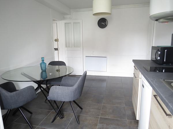 Location appartement Dijon - 2 pièce(s) - 27 m² - 530 € par mois
