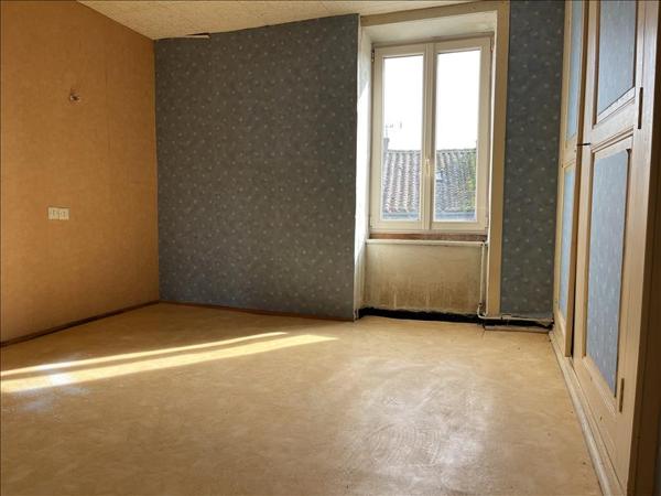 Maison à vendre |  Bellac |  3 pièces | 76 m²