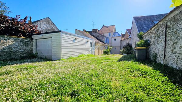 Maison Marines 7 pièces 156m2