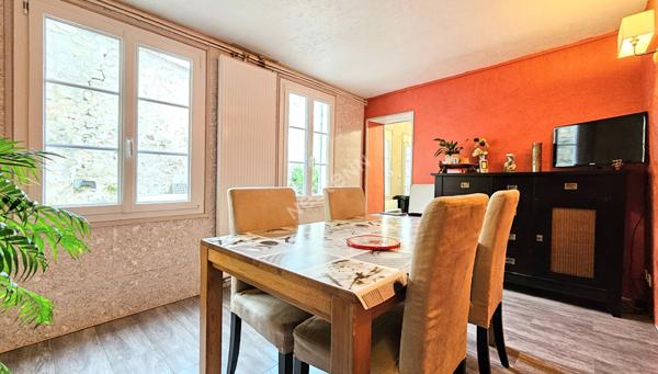 Maison Marines 7 pièces 156m2