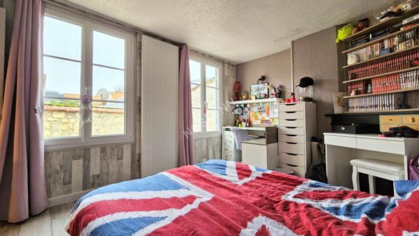 Maison Marines 7 pièces 156m2