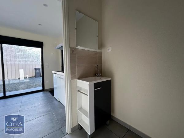 Appartement à louer 1 pièce 19.2m²