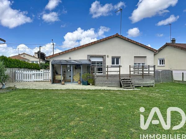 Maison à vendre 4 pièces 72,28 m² Châtillon-sur-Thouet