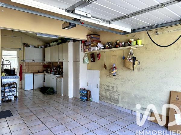Maison à vendre 4 pièces 72,28 m² Châtillon-sur-Thouet