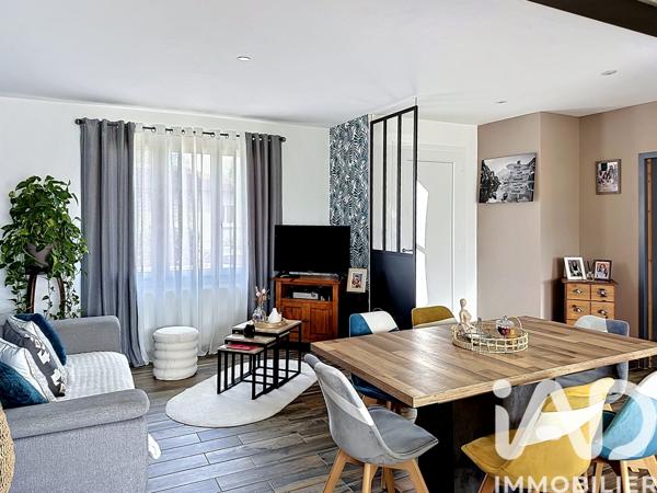 Maison à vendre 4 pièces 72,28 m² Châtillon-sur-Thouet