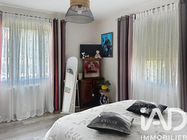 Maison à vendre 4 pièces 72,28 m² Châtillon-sur-Thouet