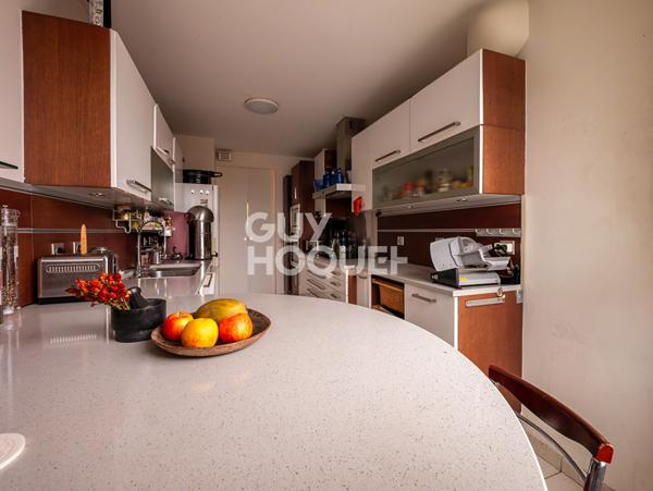 Appartement 5 pièces à vendre à Puteaux - Exclusivité Guy Hoquet