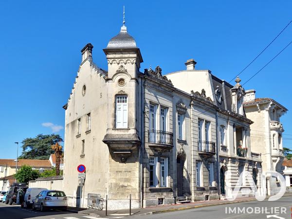 Maison à vendre 9 pièces 231 m² Cognac