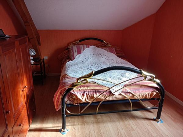 Maison avec rez commercial + fonds