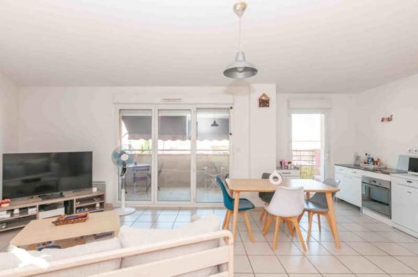 Appartement à vendre |  Mèze |  3 pièces | 68 m²