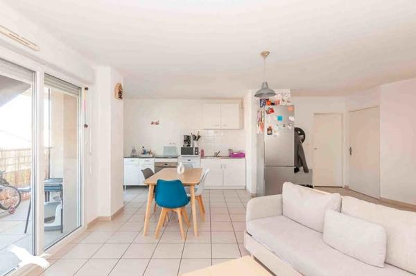 Appartement à vendre |  Mèze |  3 pièces | 68 m²