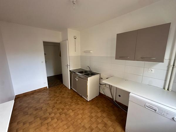 Appartement Lyon 7e Saxe Gambetta Jean Macé 3 pièces 69.36 m2 2 chambres