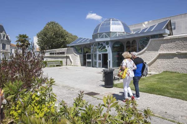 Immeuble 22 pièces - 256 m²