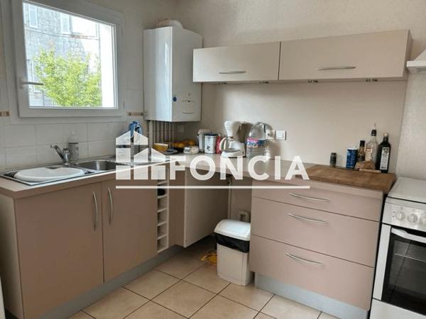 Location Appartement 2 pièces 49.35 m² - 22-24 RUE BOURG LES BOURGS Quimper 29000