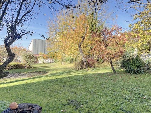 Vente Maison130 m² - 6 Pièces - THORIGNY SUR MARNE (77400)