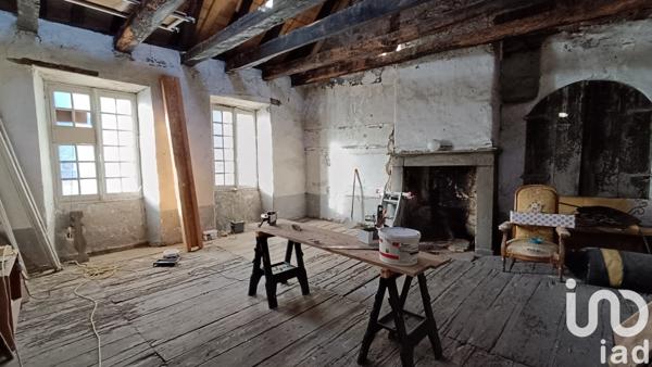 Maison de ville 6 pièces de 226 m² à Entraygues-sur-Truyère (12140)