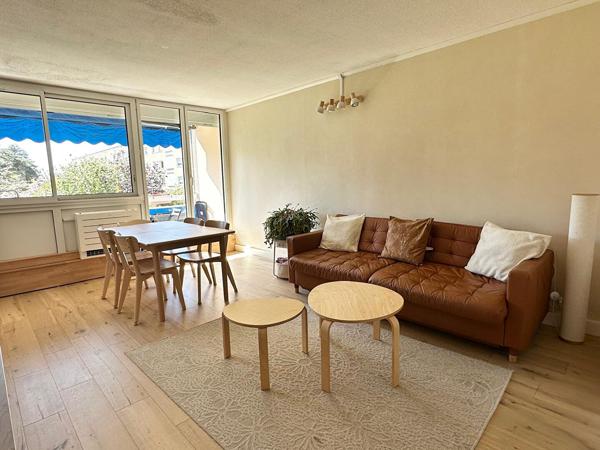 Appartement Blanquefort centre - T4 lumineux 79m2, rénové, balcons, parking + cave ! 78.94 m²