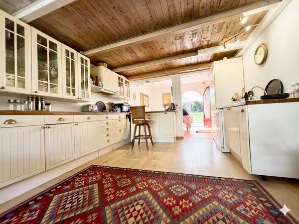 Maison Maison PESSAC 177 m2 - quartier Noès - Bois du Burck 177 m²