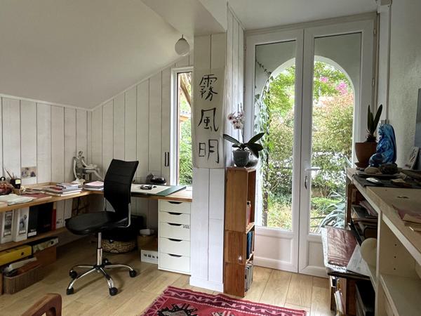 Maison Maison PESSAC 177 m2 - quartier Noès - Bois du Burck 177 m²