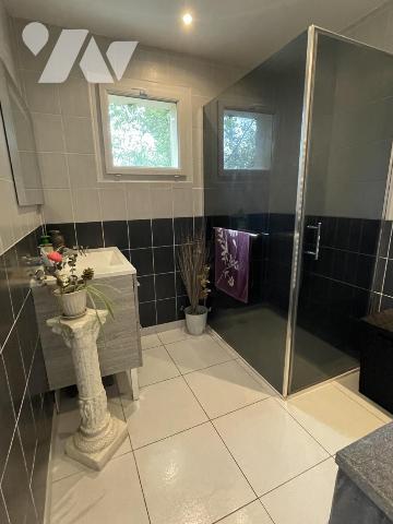 MAISON de 100m² sans vis à vis au bord de la SARTHE au MANS