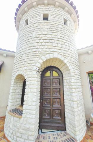 Maison à vendre 6 pièces de 147 m²