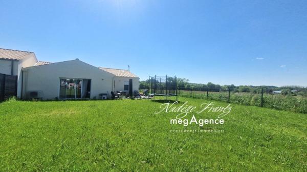 Maison à SAINT-HILAIRE-DE-VILLEFRANCHE, 17770 - 4 pièces 91m²