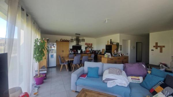 Maison à SAINT-HILAIRE-DE-VILLEFRANCHE, 17770 - 4 pièces 91m²