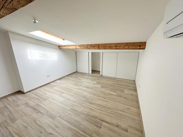 THUIR - Maison rénovée 8 pièces 193 m² - jardin, piscine et garage
