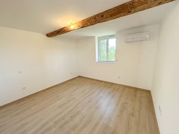 THUIR - Maison rénovée 8 pièces 193 m² - jardin, piscine et garage