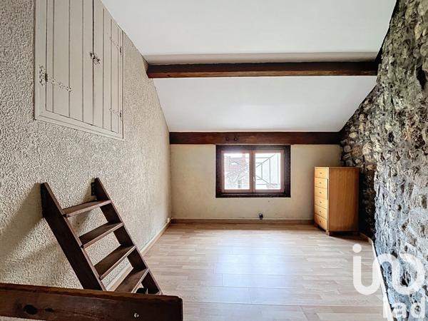 Maison à vendre 9 pièces 176 m² Épône