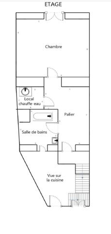 Maison à vendre 3 pièces proche de LA FERTE BERNARD (72)10 MN MAISON DE VILLAGE 75 m2 HABITABLES, TERRAIN