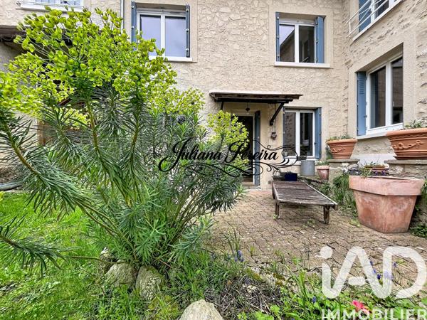 Maison à vendre 9 pièces 177 m² Mézières-sur-Seine