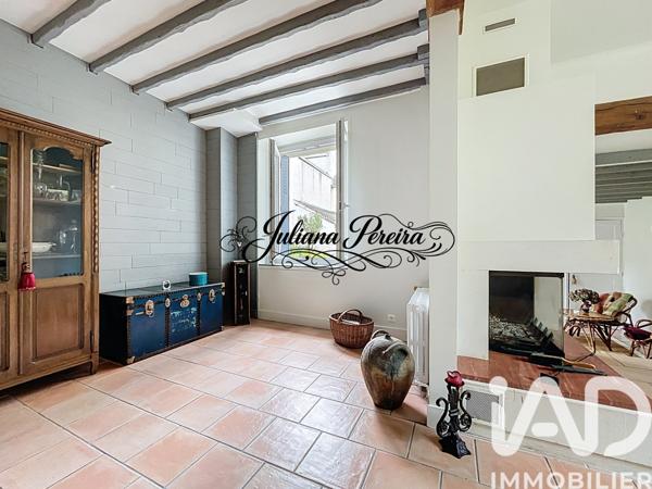 Maison à vendre 9 pièces 177 m² Mézières-sur-Seine