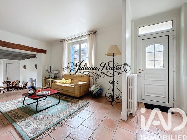 Maison à vendre 9 pièces 177 m² Mézières-sur-Seine