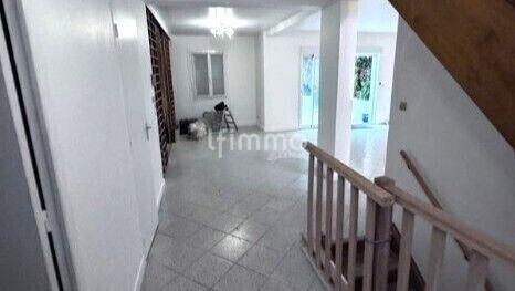 Maison 5 pièces avec vue sur parc