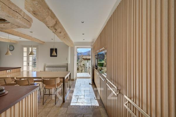 Moulin entièrement rénové avec SPA