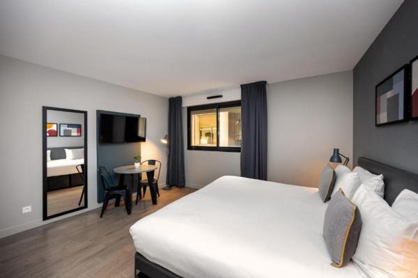 INVESTISSEMENT LOCATIF – Marseille – Résidence d'Affaire et de Tourisme StayCity - Centre Vieux Port Marseille - 7,04% de rentabilité
