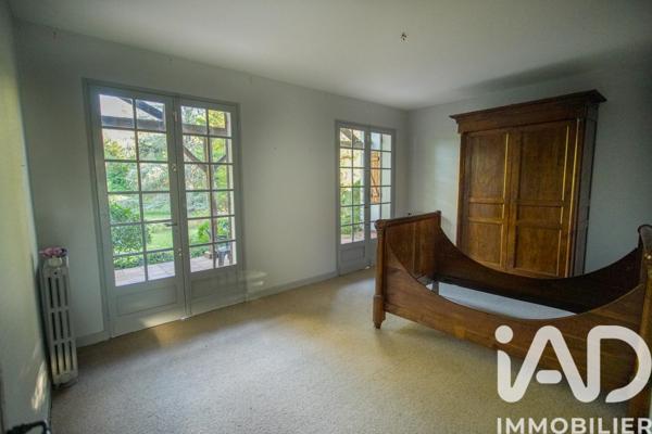 Maison à vendre 10 pièces 251 m² Les Billaux