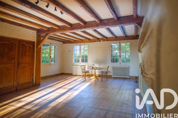Maison à vendre 10 pièces 251 m² Les Billaux