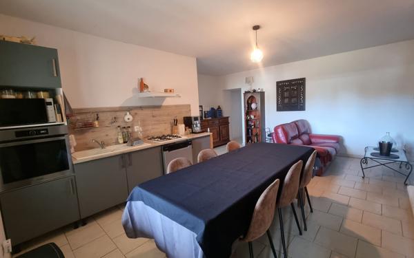 Maison à vendre    7 pièces • 200 m2 Bressols